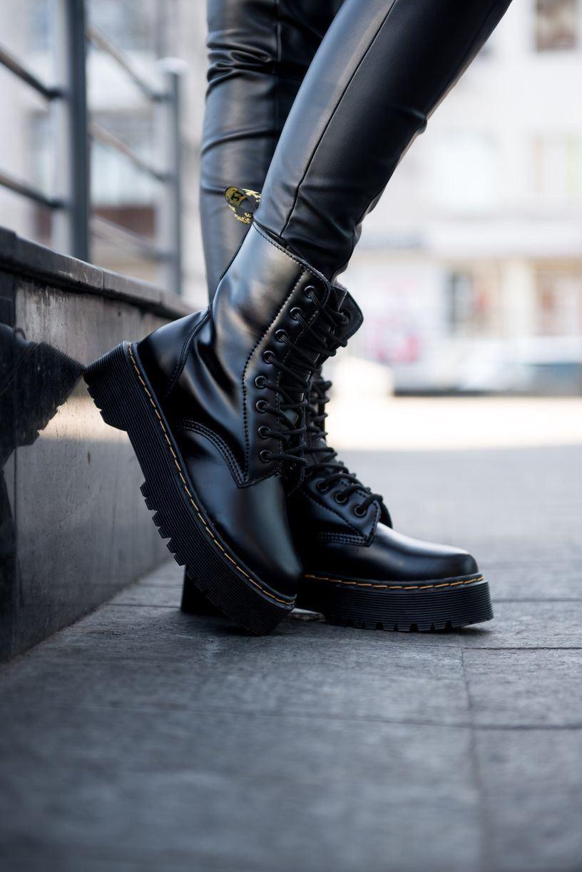 Dr. Martens JADON Black No Logo 5
