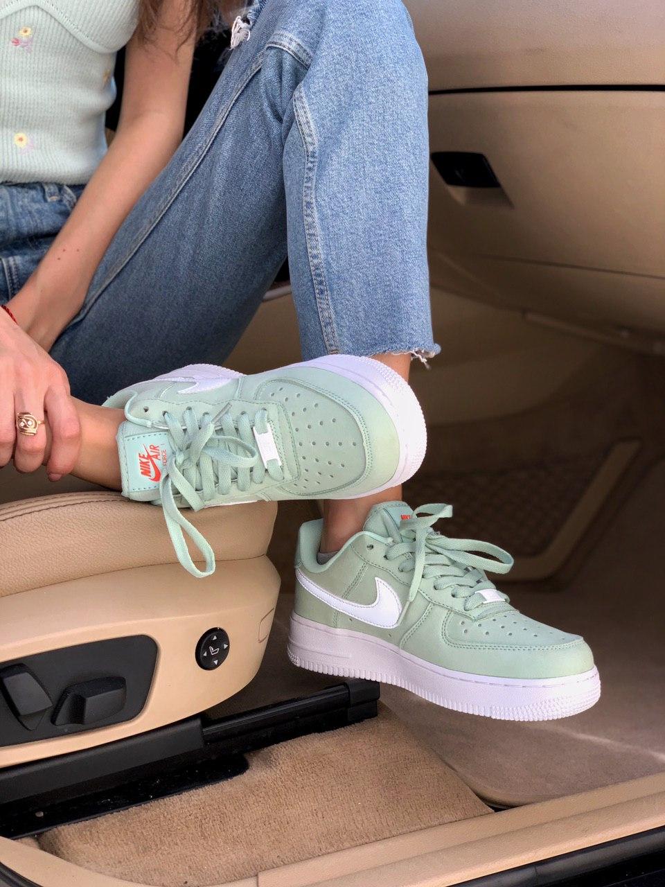 Nike Air Force 1 Green White 3