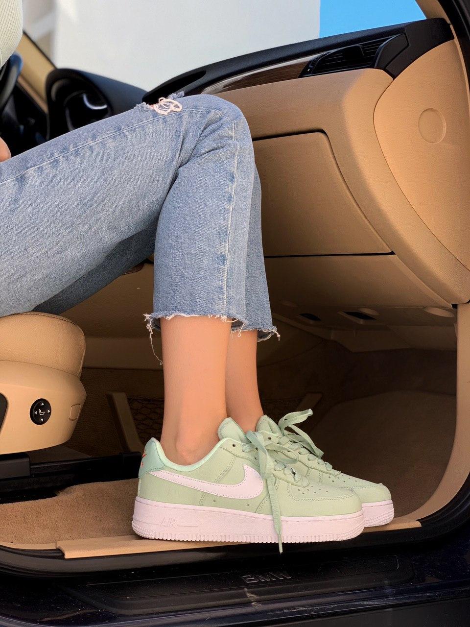 Nike Air Force 1 Green White 3