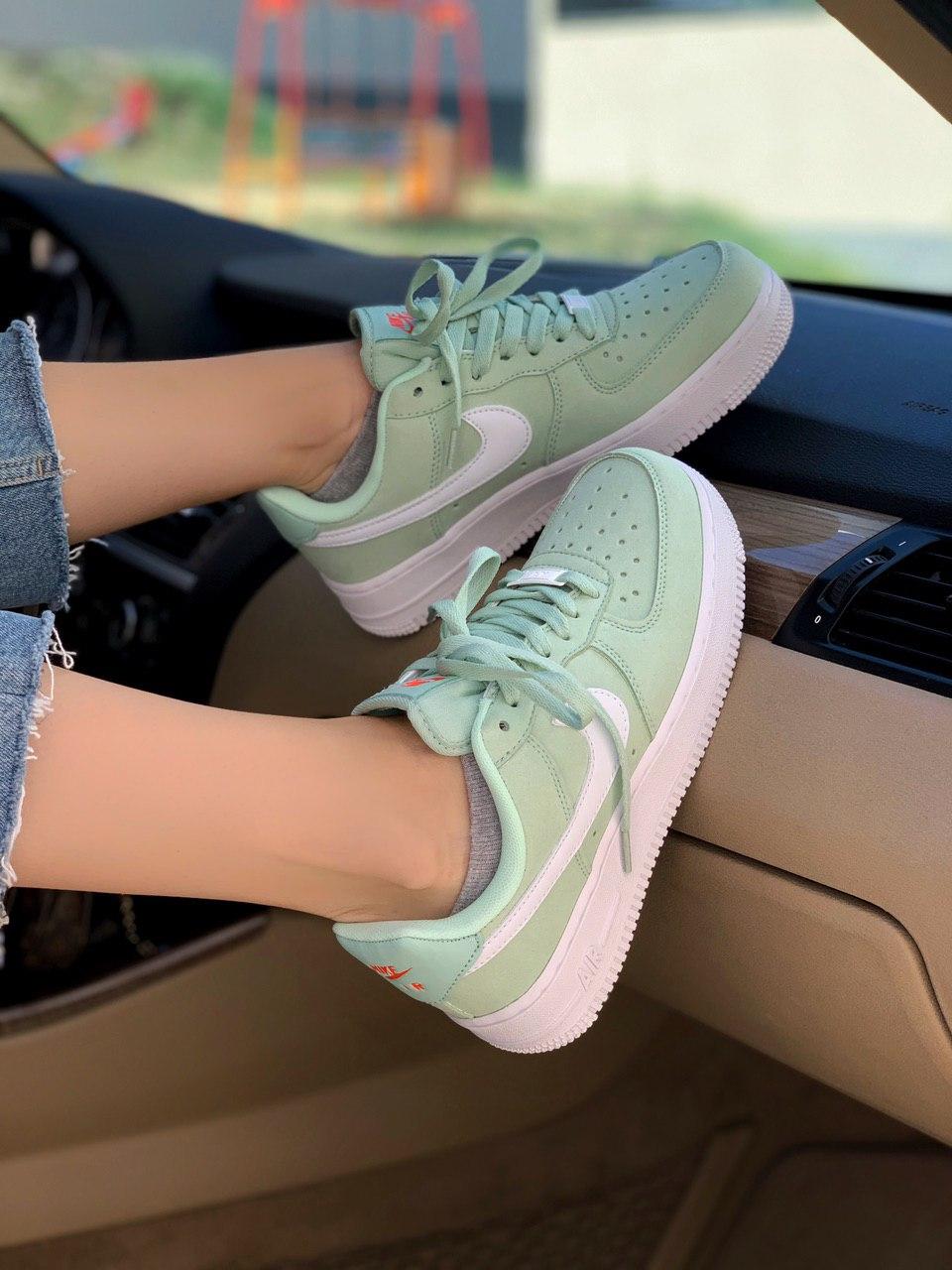Nike Air Force 1 Green White 3