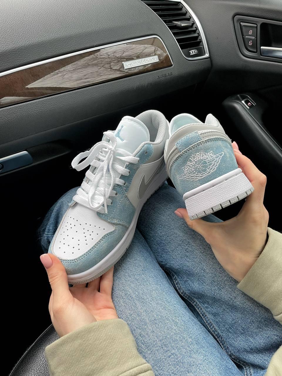 Nike Air Jordan Retro 1 Low White Blue