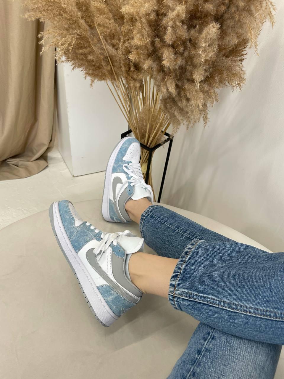 Nike Air Jordan Retro 1 Low White Blue