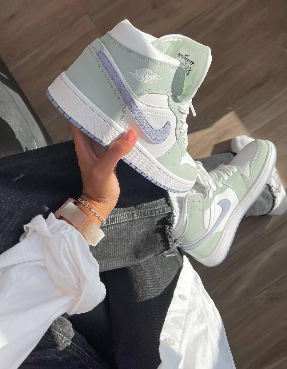Nike Air Jordan 1 Retro Mid Green Blue
