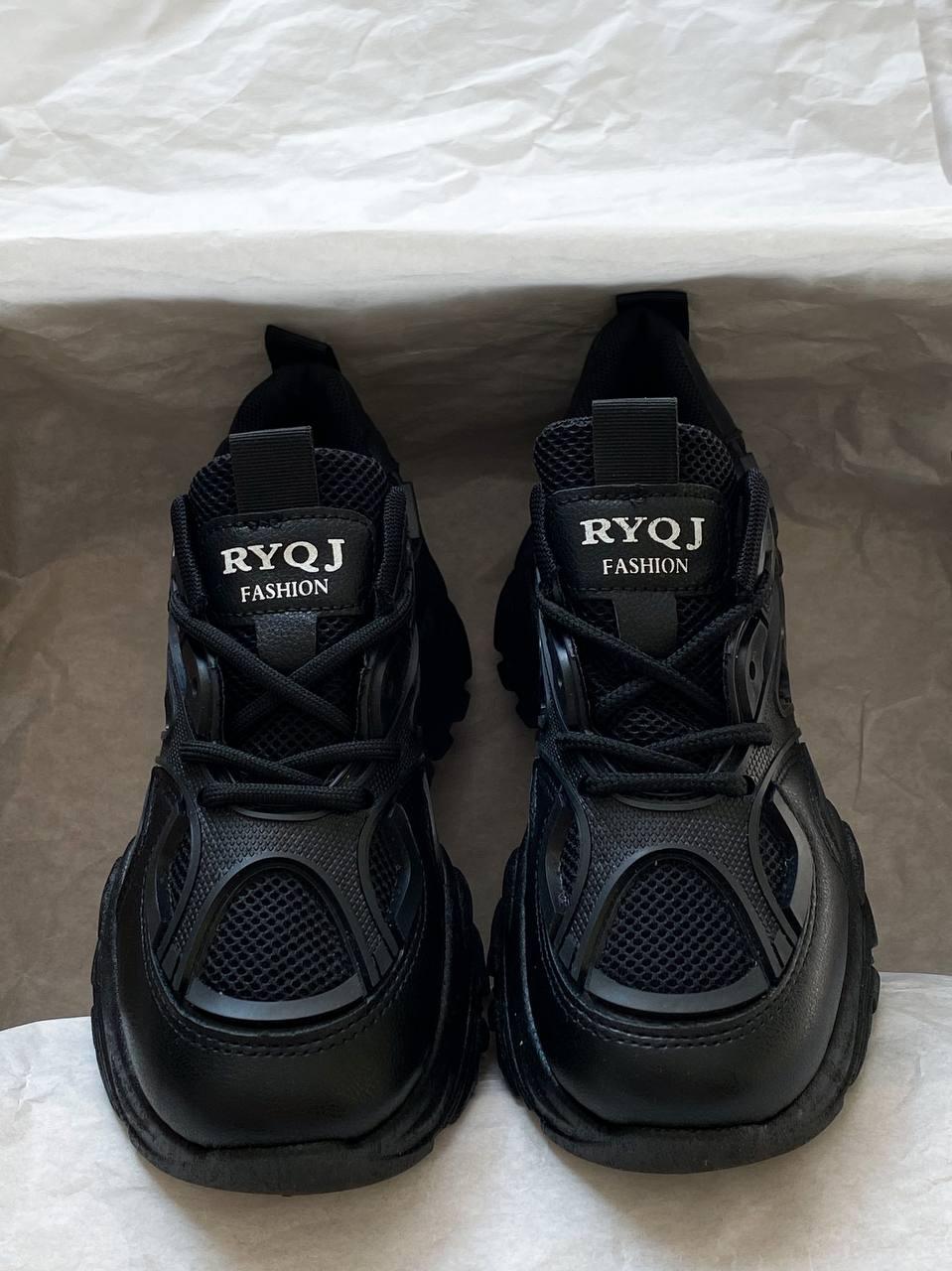 Ash Black No brand