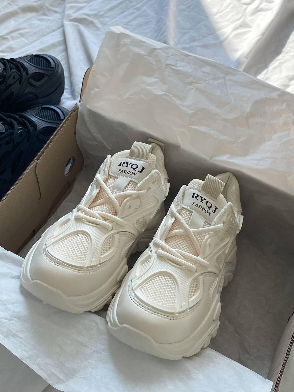 Ash beige No brand