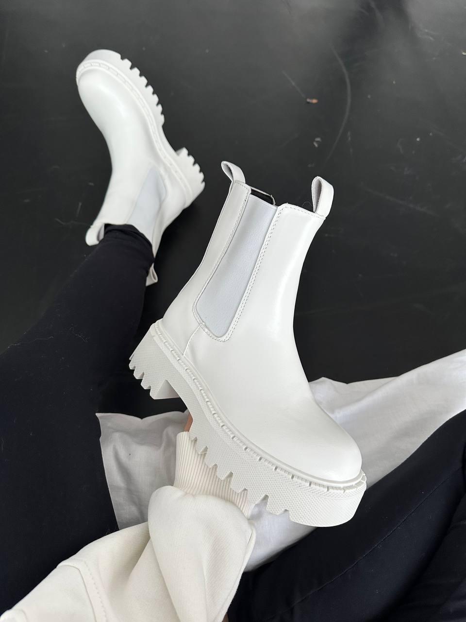 Leather Tractor White