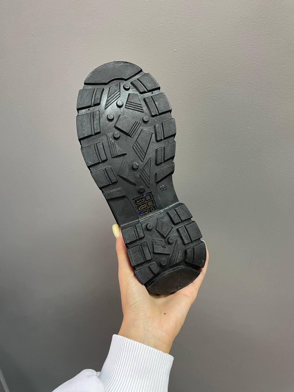 No Name Mcqueen Black