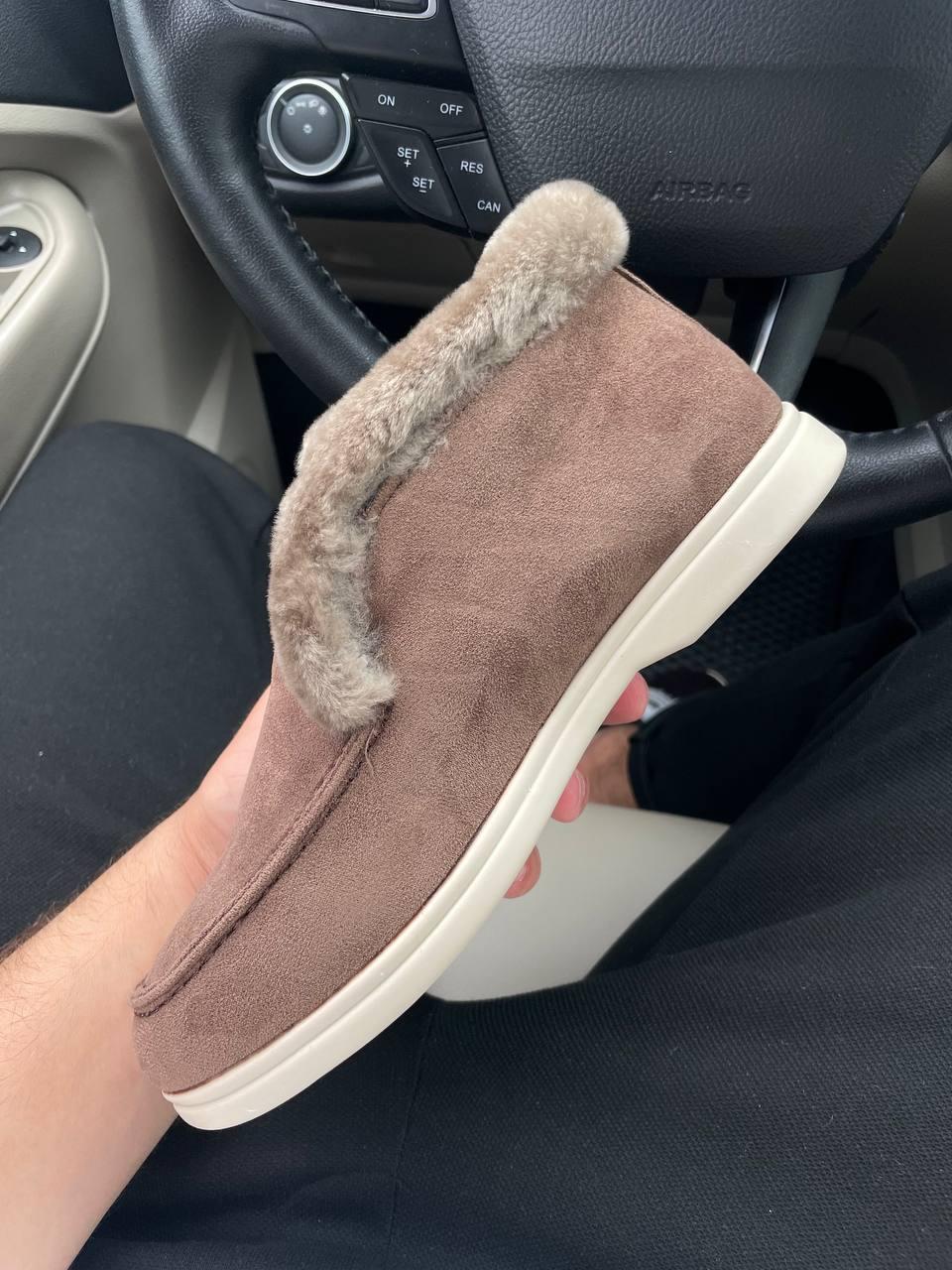 Boots Brown v2