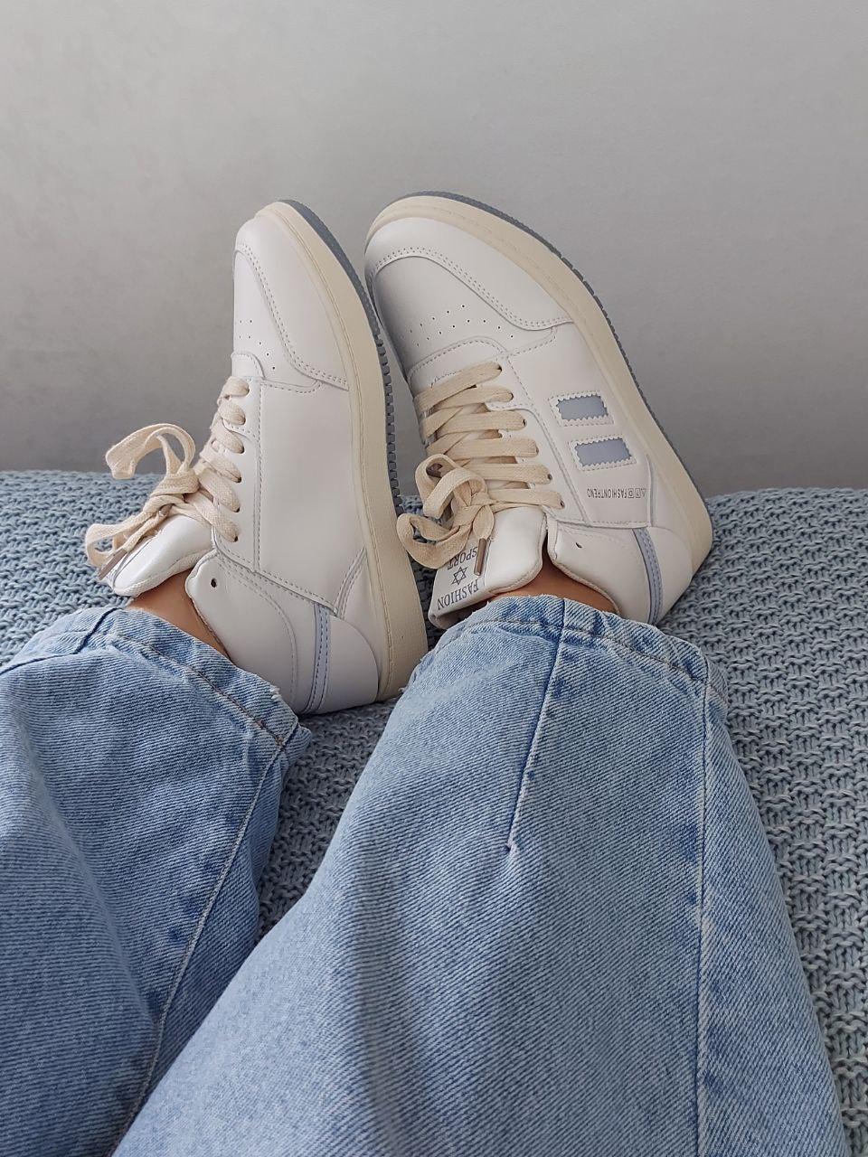 Boots Cream Blue