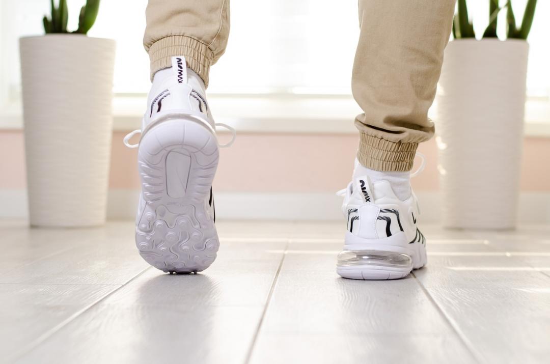 Nike Air Max 270 Eng White