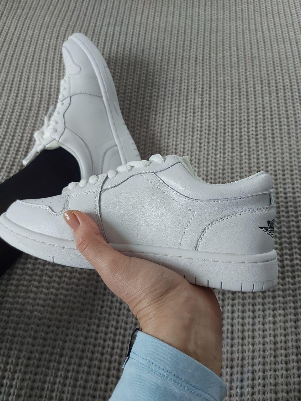 Sneakers White 2