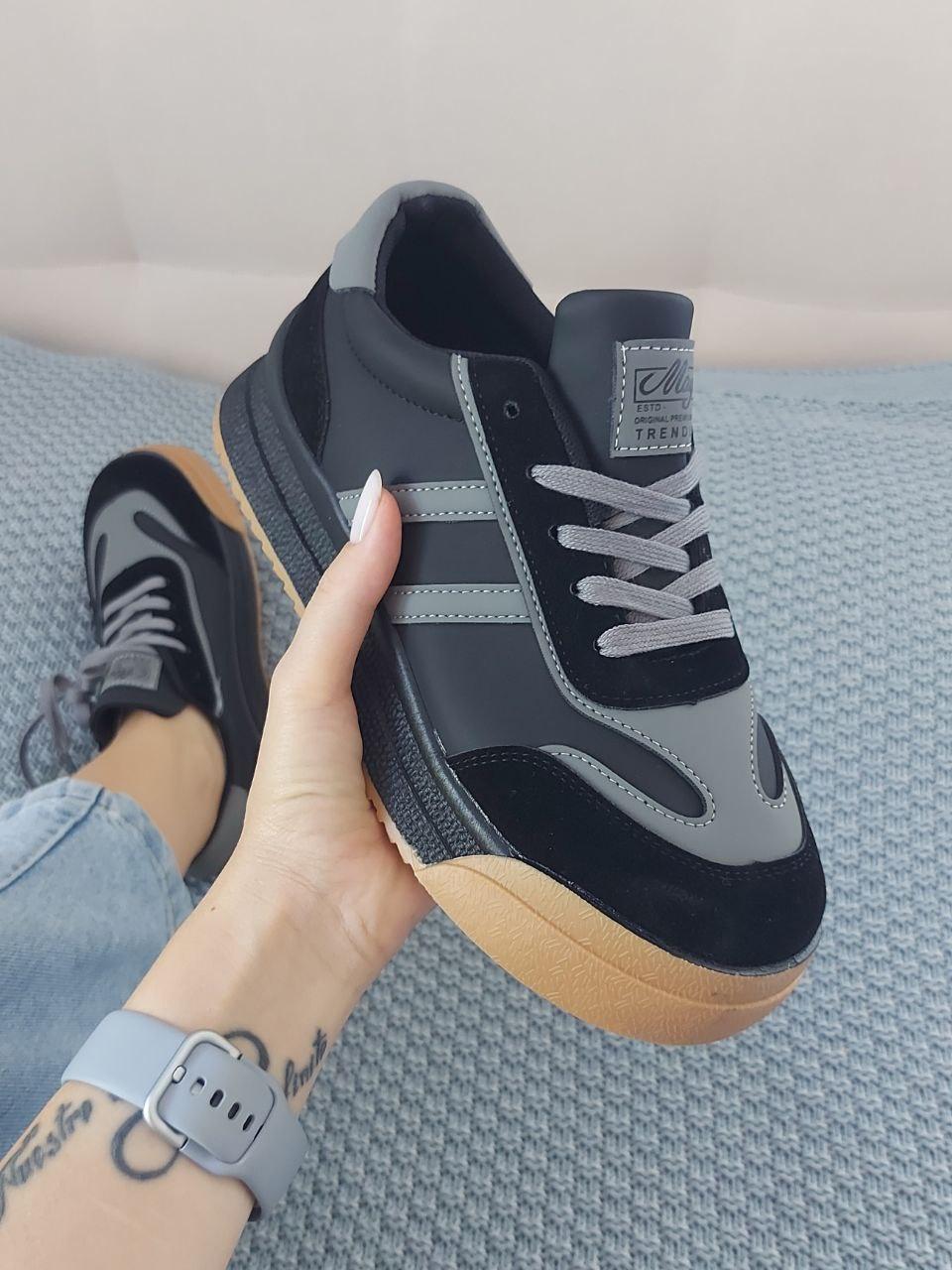 Sneakers Black