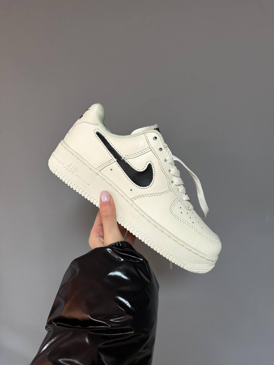Nike Air Force 1 Cream Black Swoosh