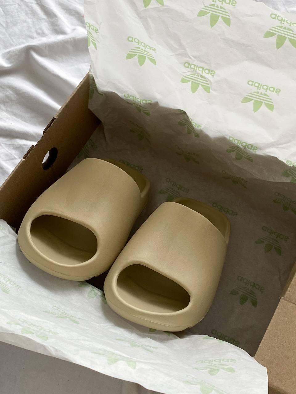 Slide Earth Bone No logo