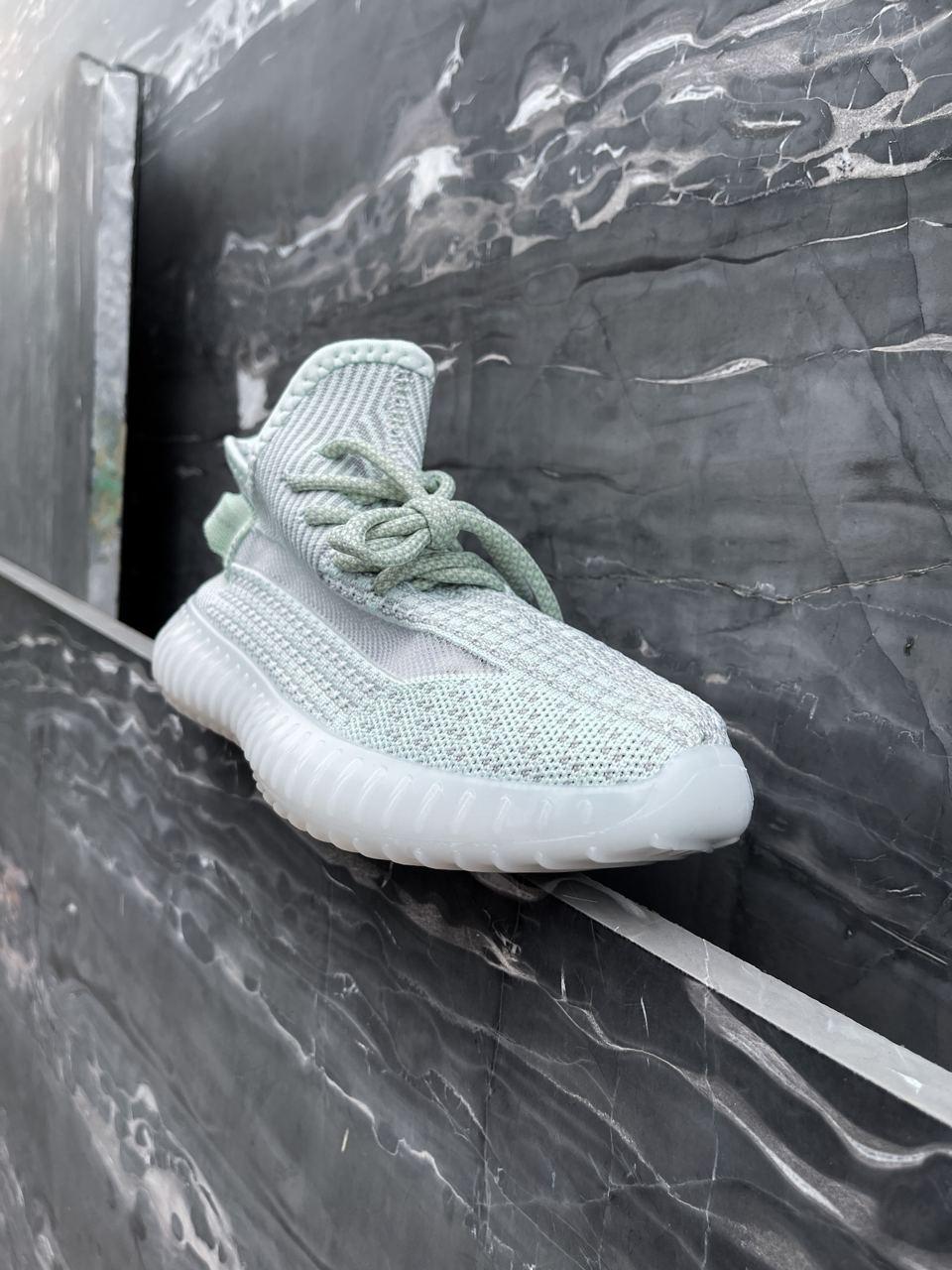 Boost 350 v2 Green