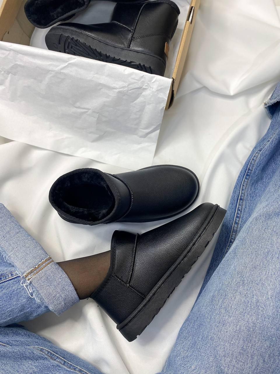 Ugg Black Ultra Mini No Logo Black