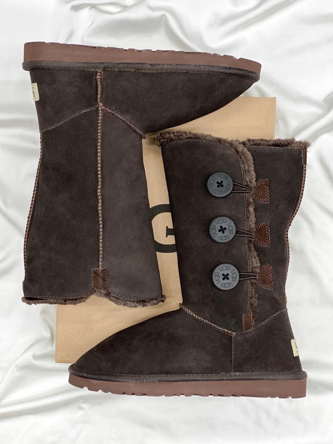 UGG Bailey Button Triplet II Brown Umber