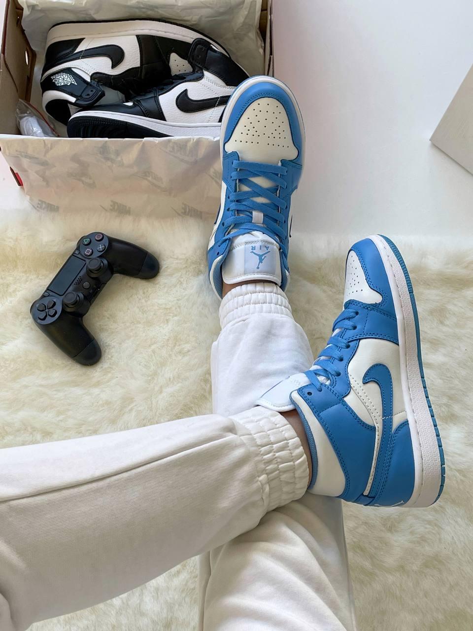 Nike Air Jordan 1 Retro Blue White