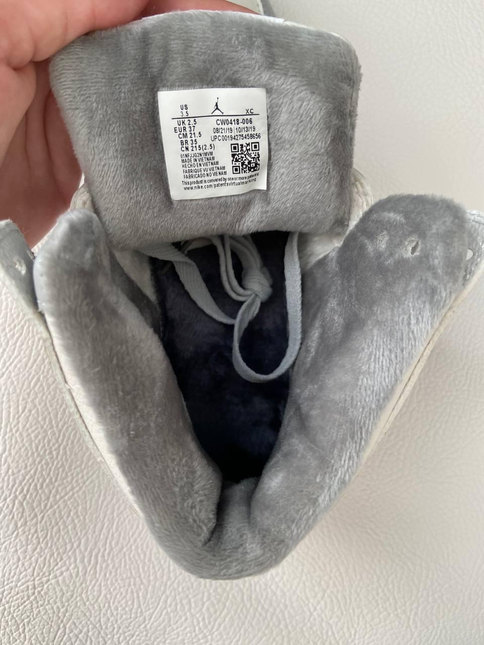 Nike Air Jordan 1 Retro Mid Grey Fur