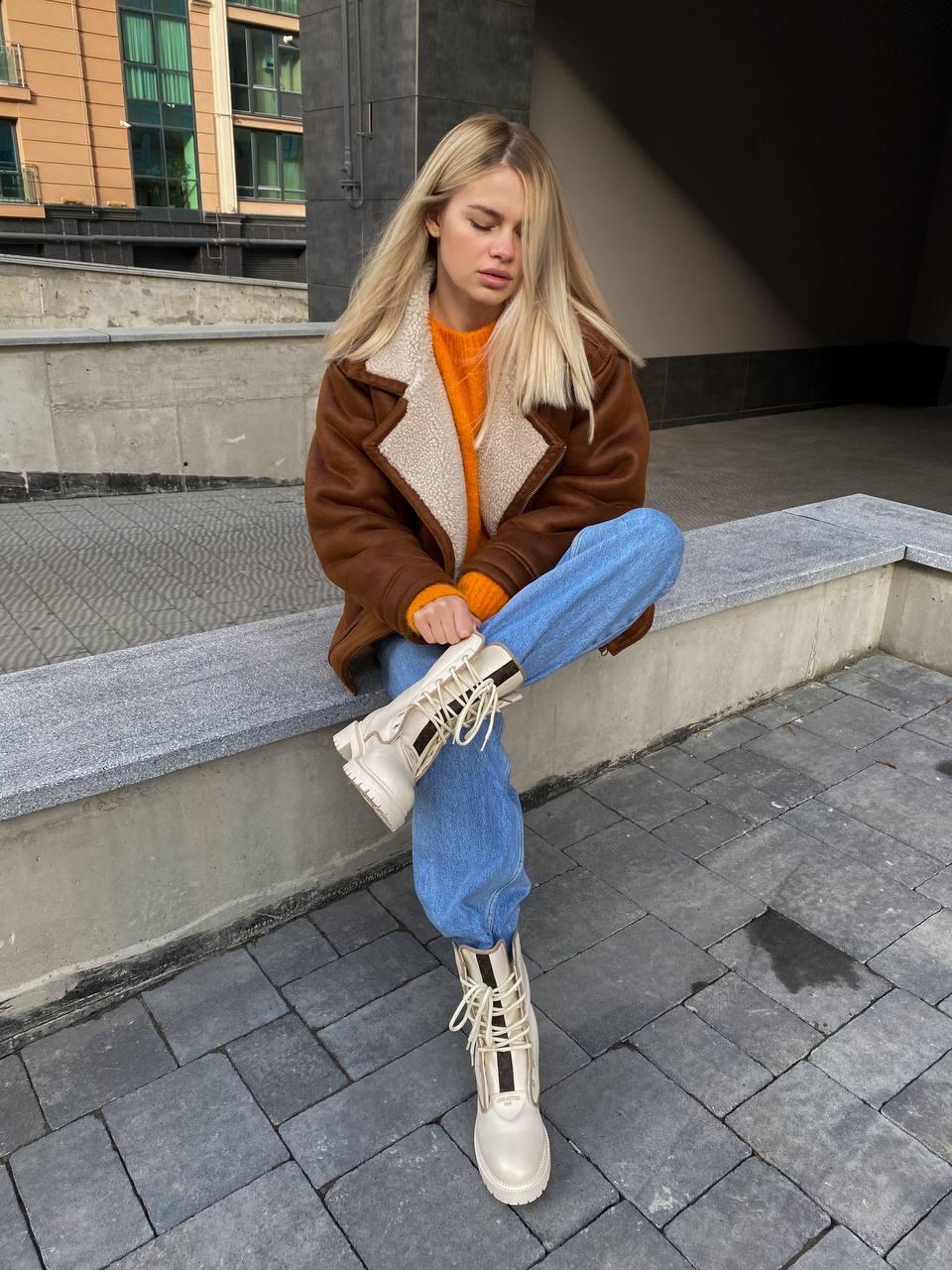 Louis Vuitton Cream