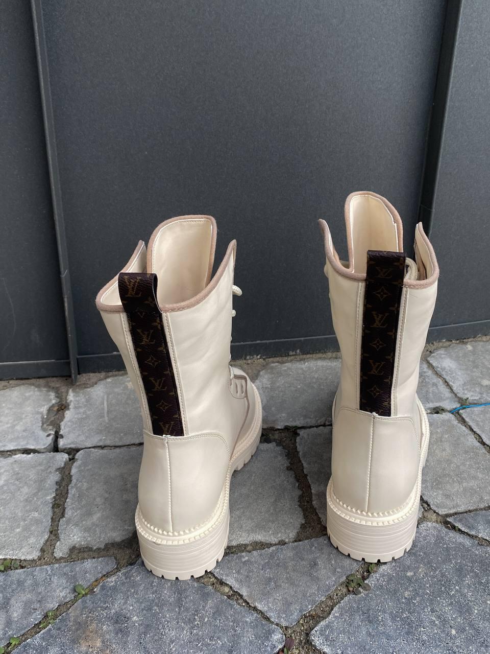 Louis Vuitton Cream