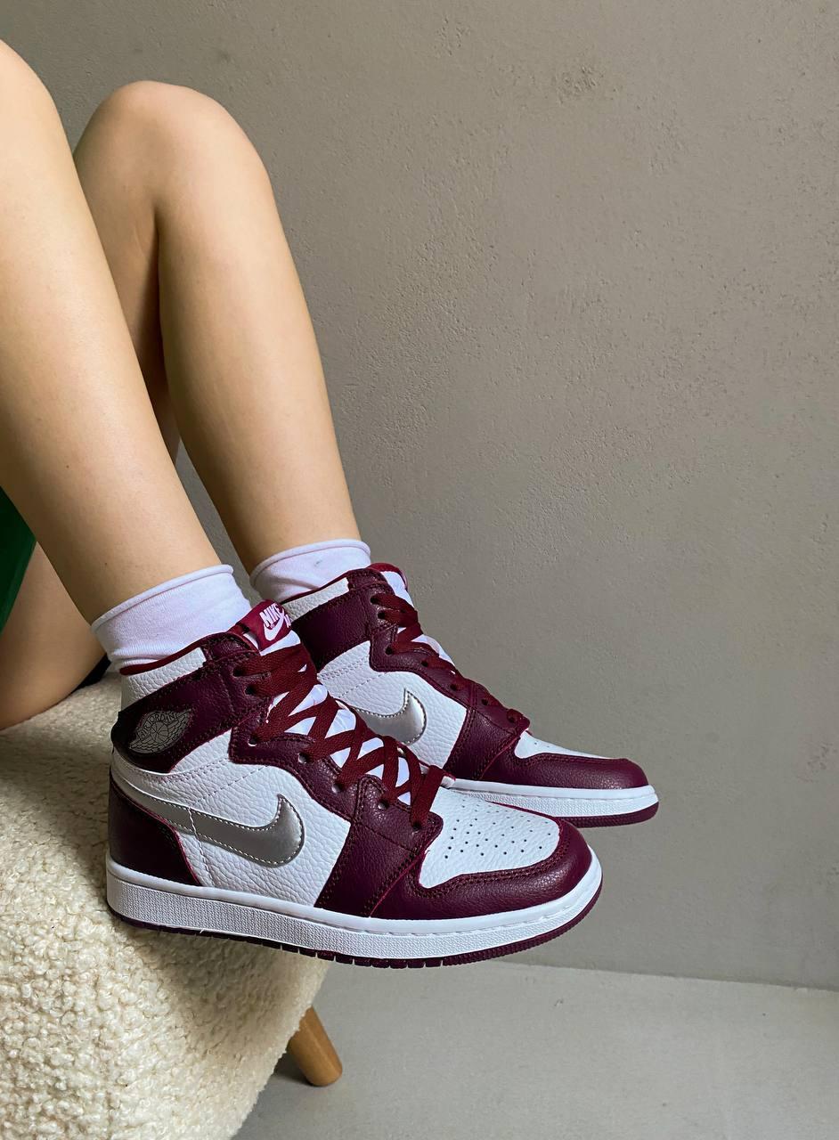 Nike Air Jordan 1 Retro Og Bordeaux