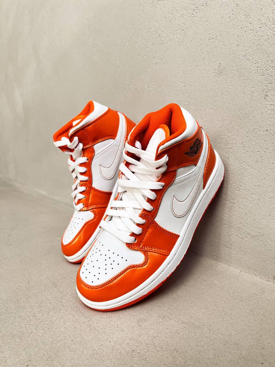 Nike Air Jordan 1 Retro Electro Orange