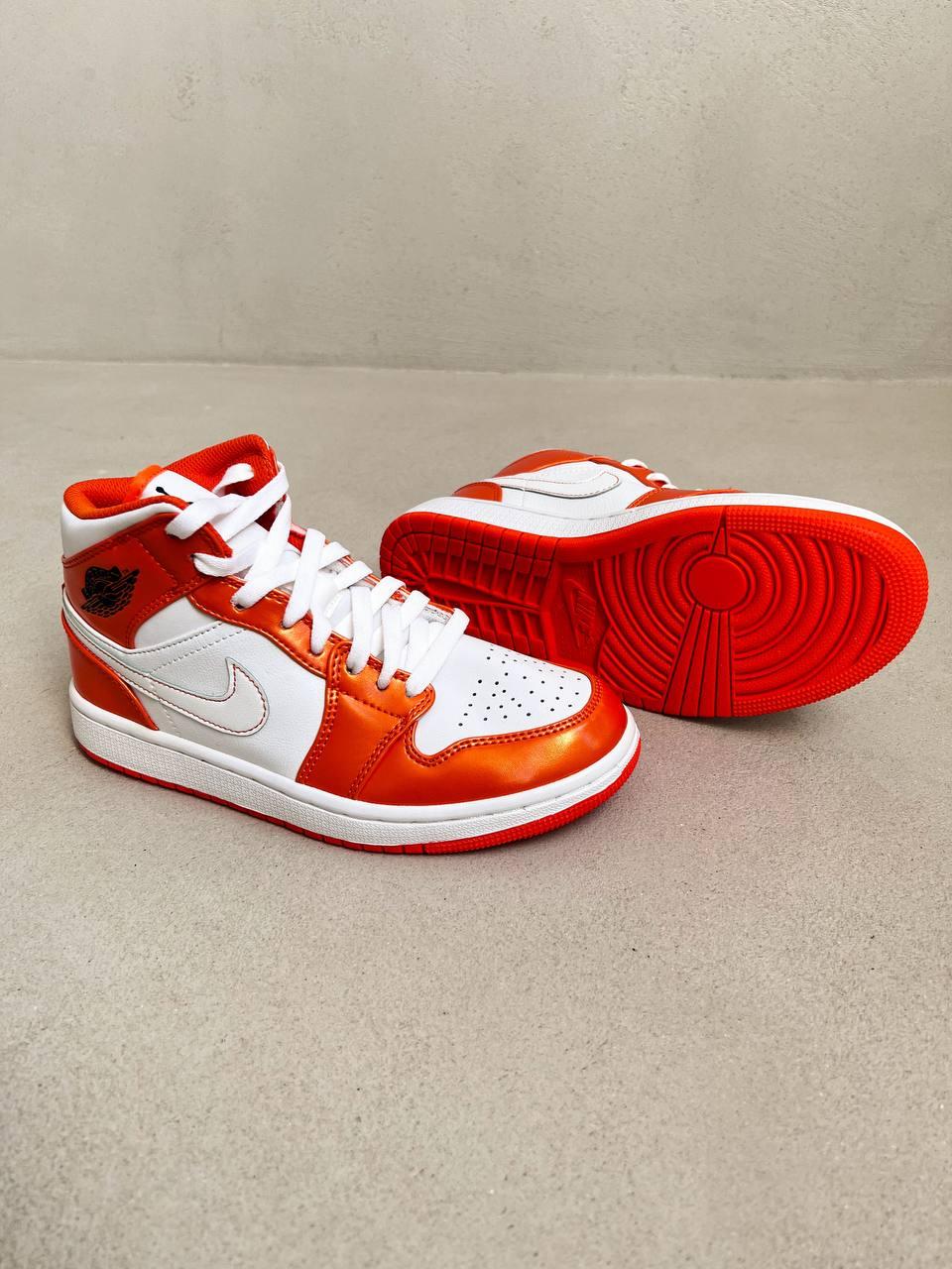 Nike Air Jordan 1 Retro Electro Orange