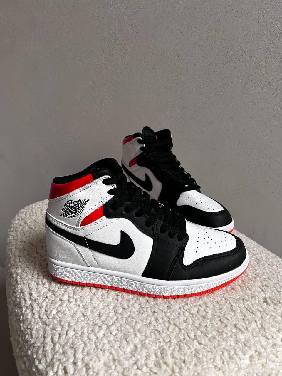 Nike Air Jordan 1 Retro Black Orange