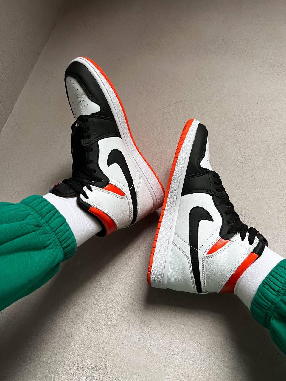 Nike Air Jordan 1 Retro Black Orange