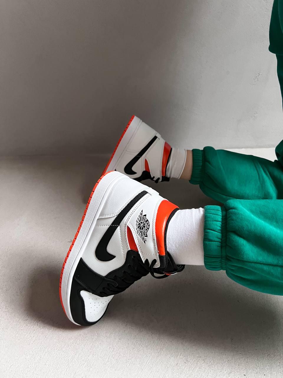 Nike Air Jordan 1 Retro Black Orange