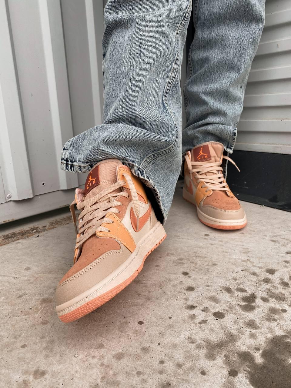 Nike Air Jordan 1 Retro Apricot Orange
