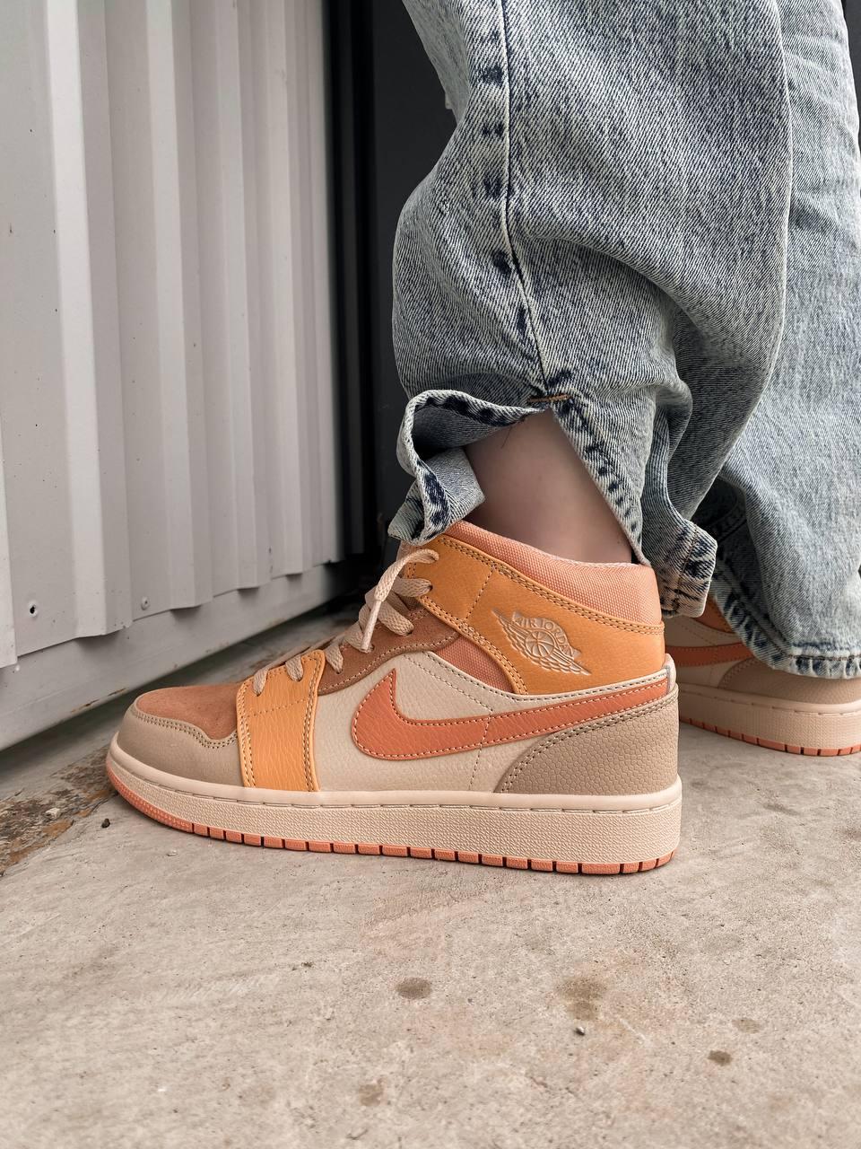 Nike Air Jordan 1 Retro Apricot Orange