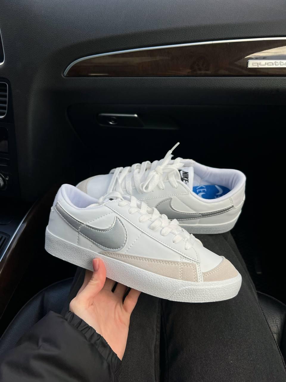 Nike Blazer Low White Silver