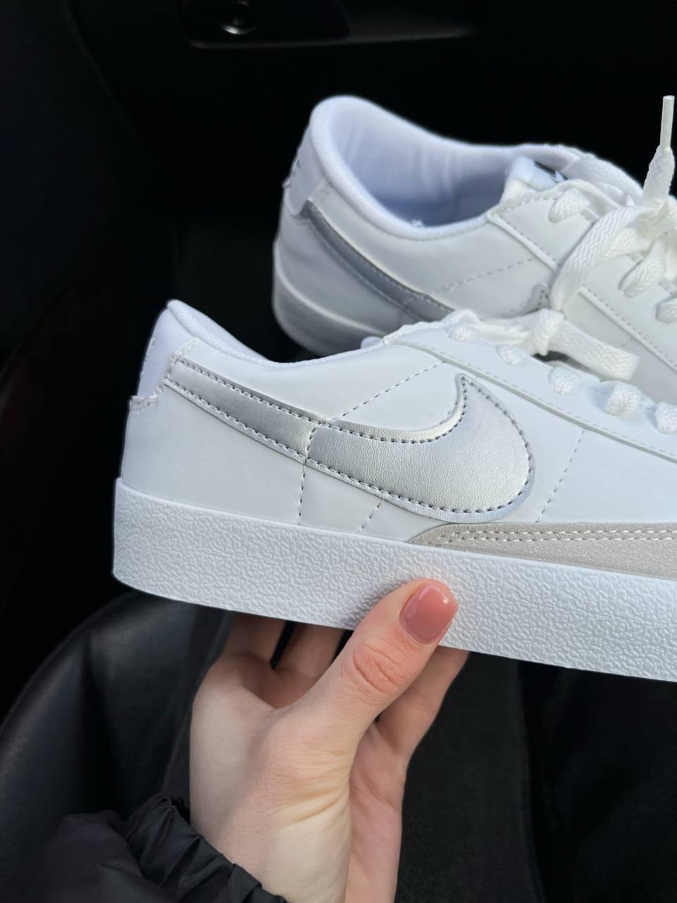 Nike Blazer Low White Silver