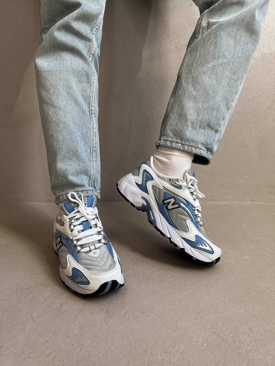 New Balance 725 Blue