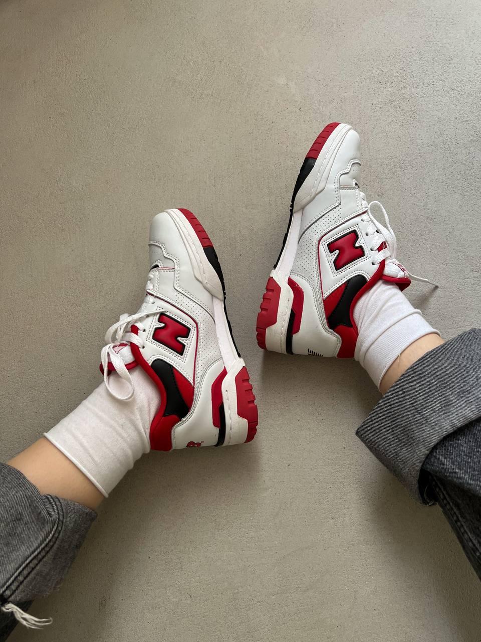 New Balance 550 Red