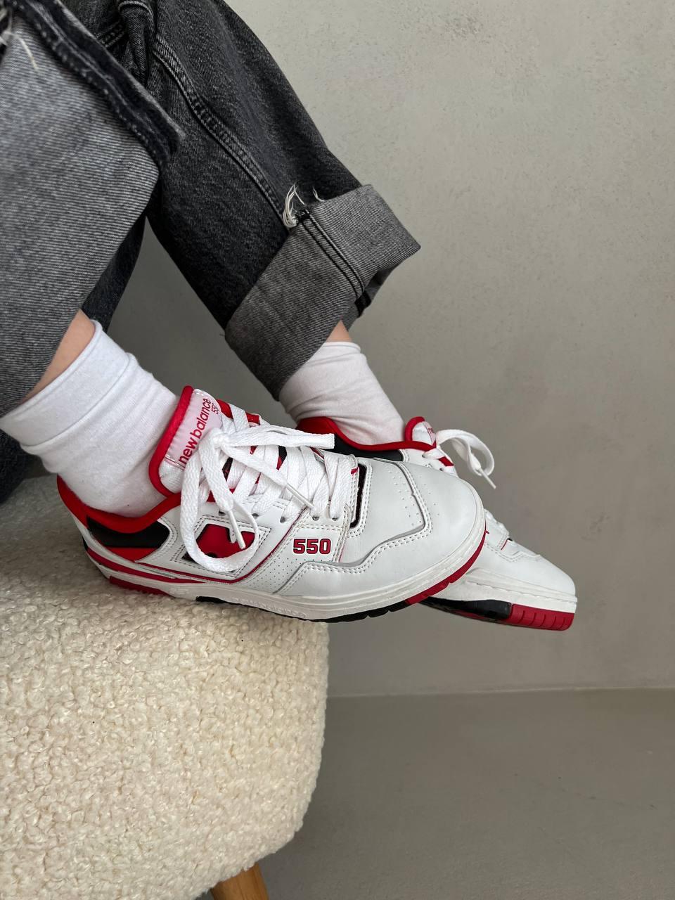 New Balance 550 Red