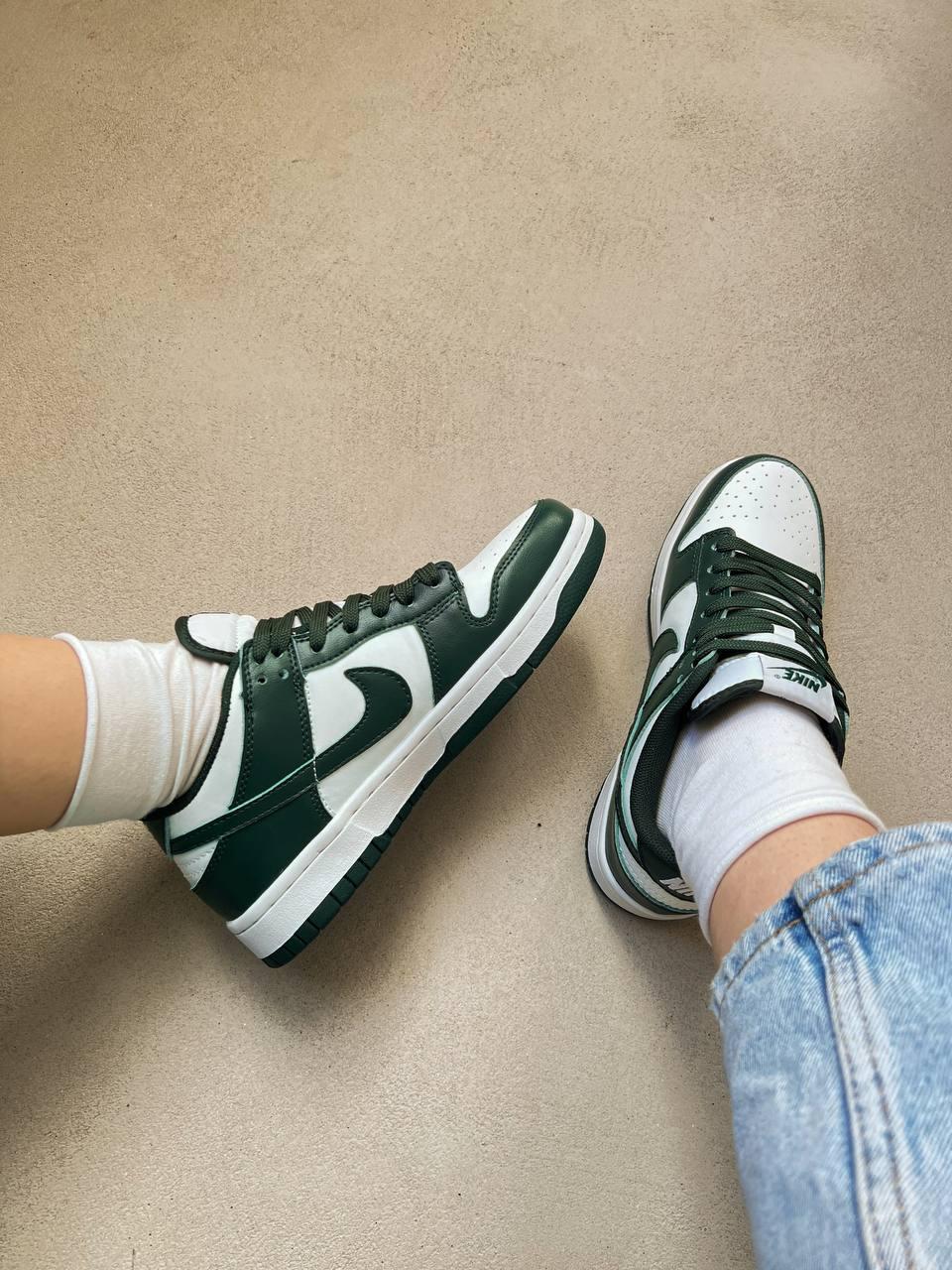 Nike Dunk Green Michigan