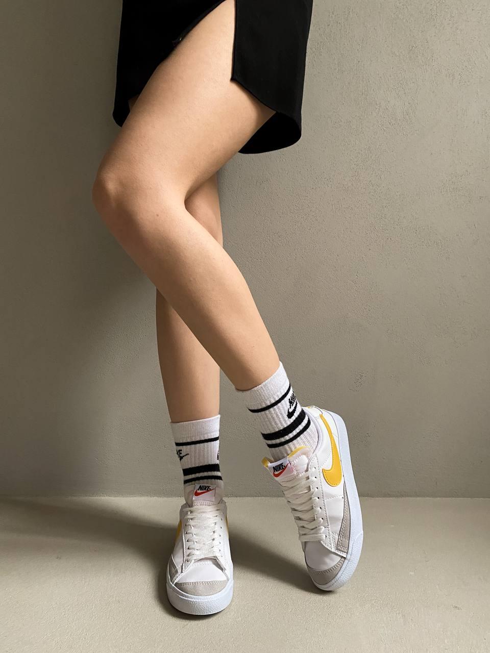 Nike Blazer Low Yellow