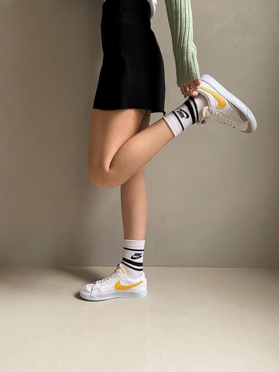 Nike Blazer Low Yellow
