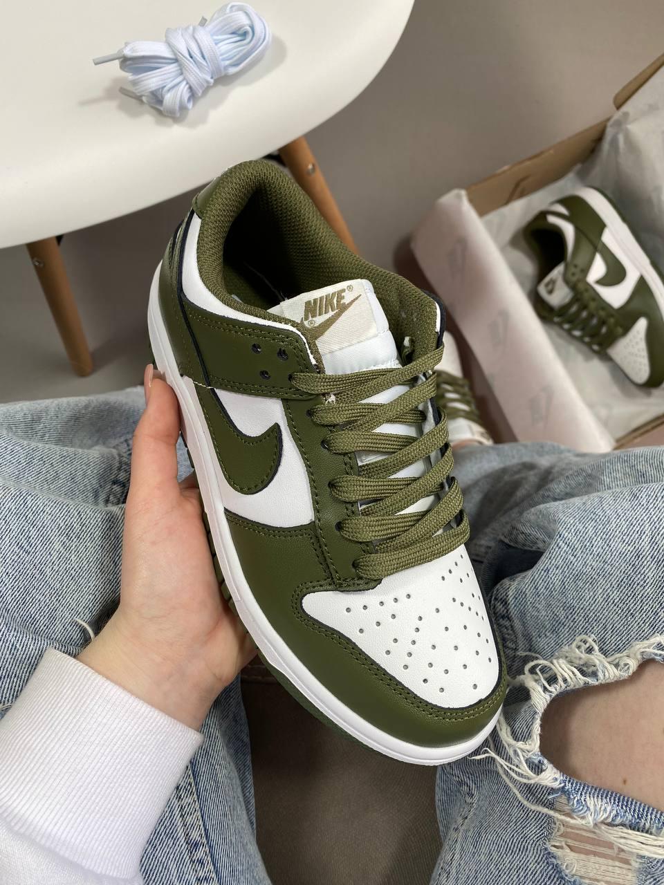 Nike Dunk Low Khaki