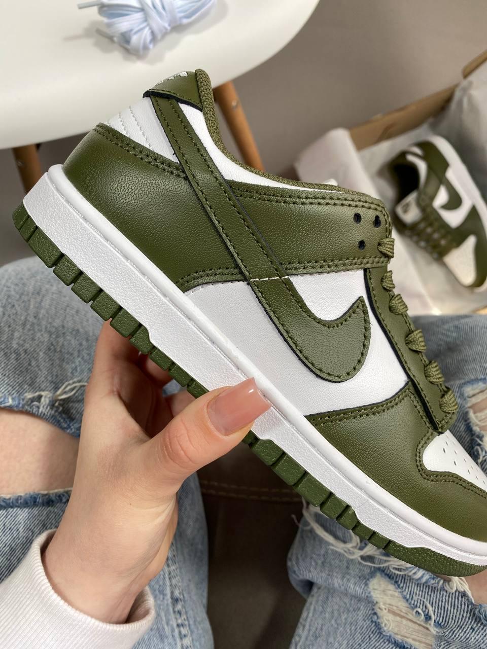 Nike Dunk Low Khaki