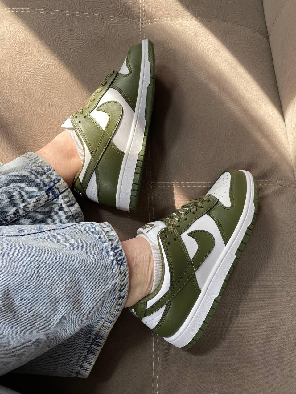 Nike Dunk Low Khaki