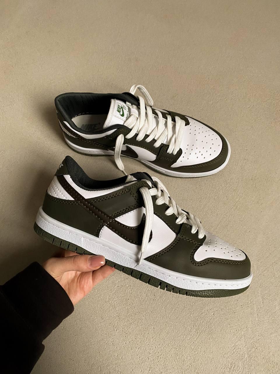 Nike Dunk Low Khaki
