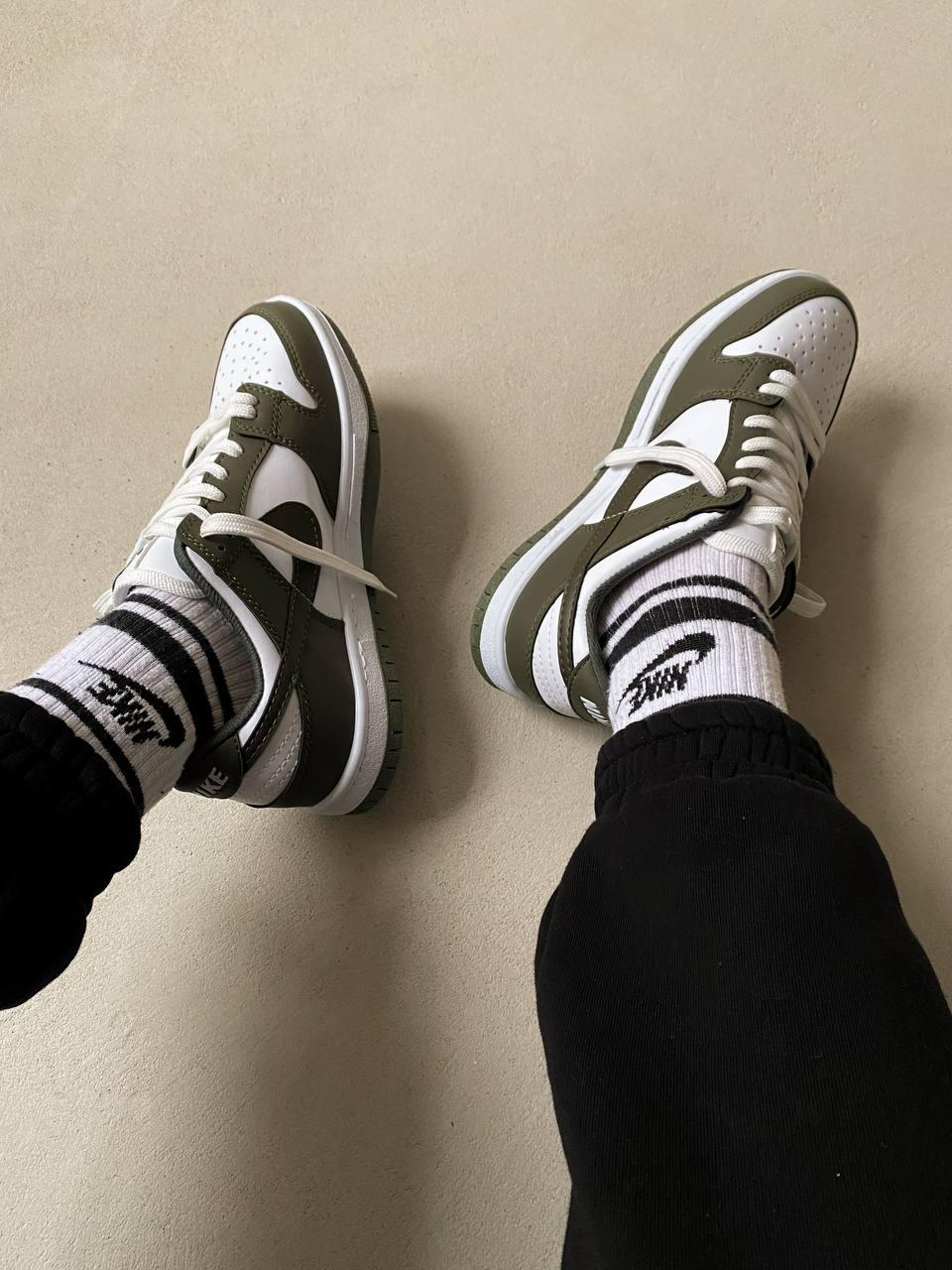 Nike Dunk Low Khaki