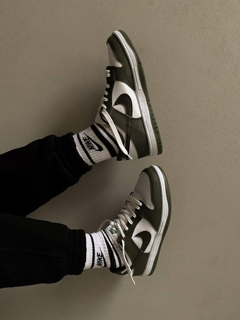 Nike Dunk Low Khaki