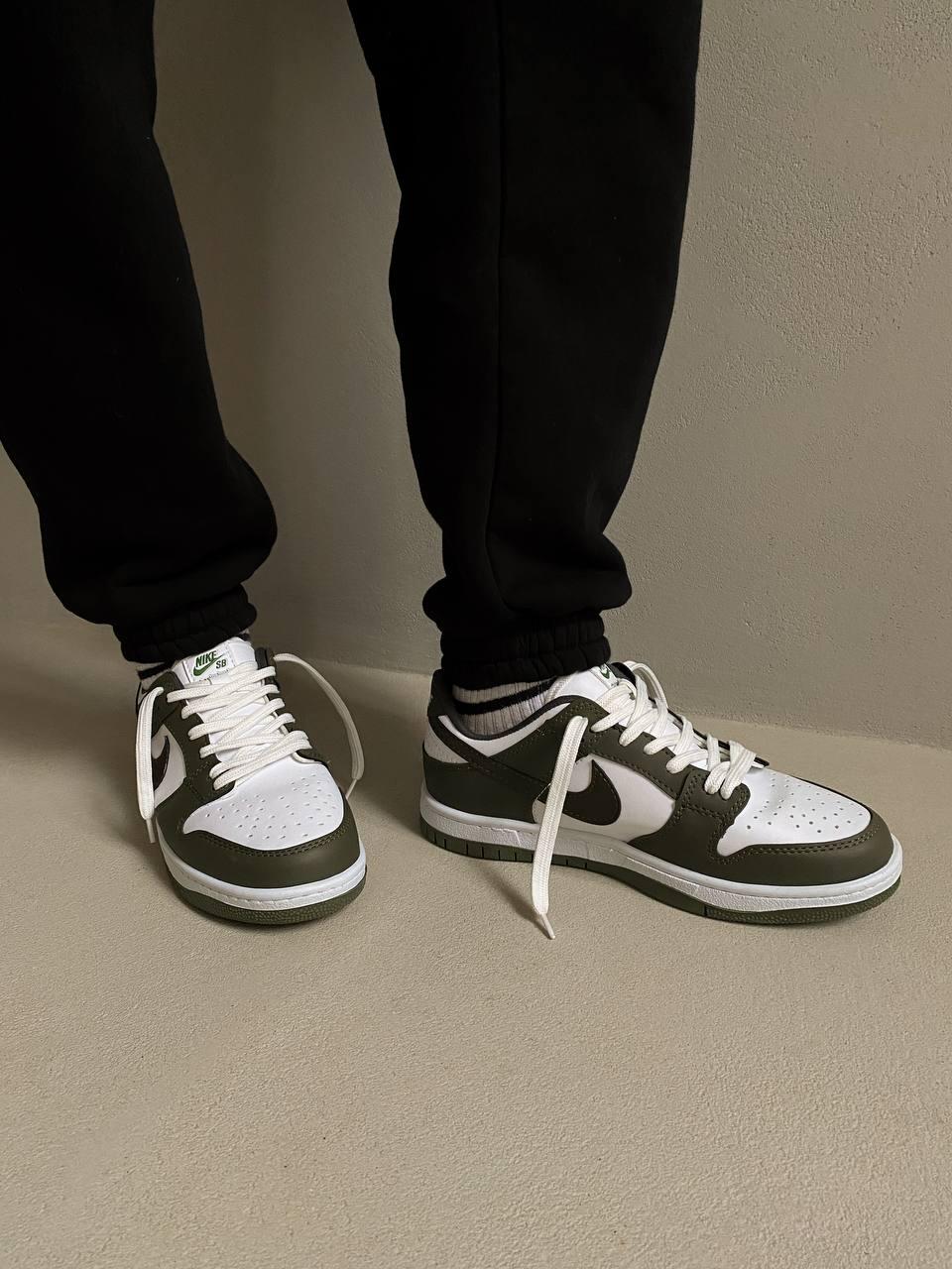 Nike Dunk Low Khaki
