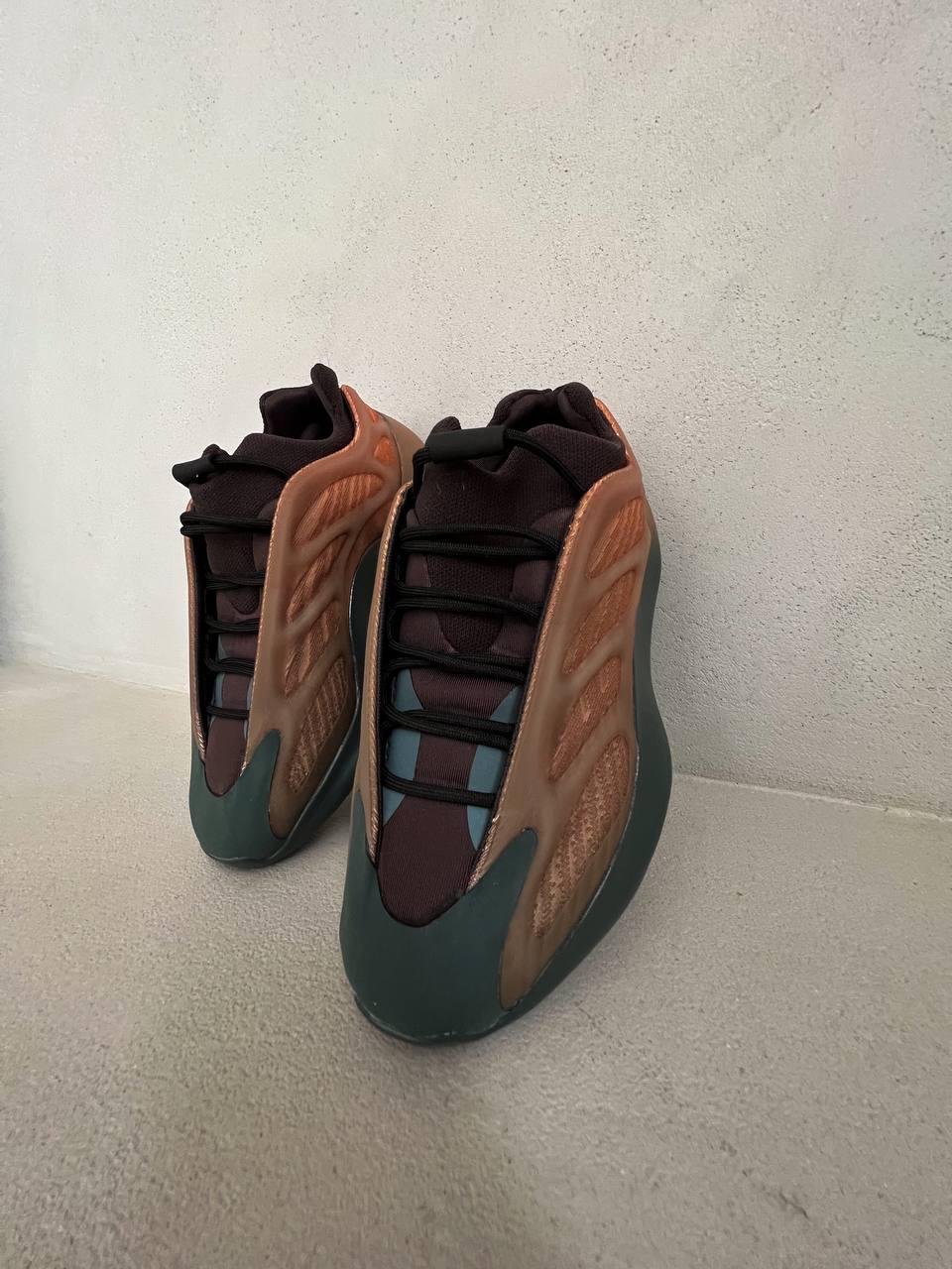 Adidas Yeezy Boost 700 V3 Fade