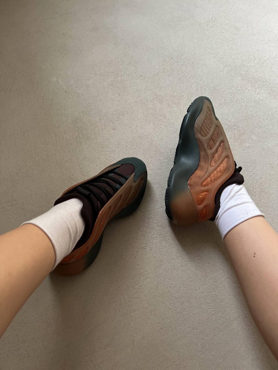 Adidas Yeezy Boost 700 V3 Fade